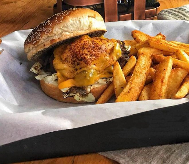 Dana Kaburga Hamburger